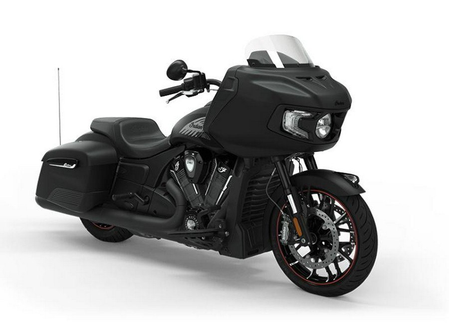 2020 Indian Motorcycle® Challenger Dark Horse Thunder Black Smoke