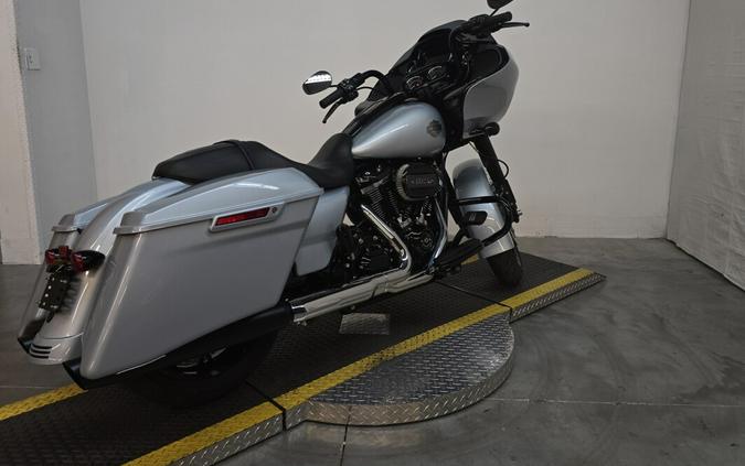 FLTRXS 2021 Road Glide Special