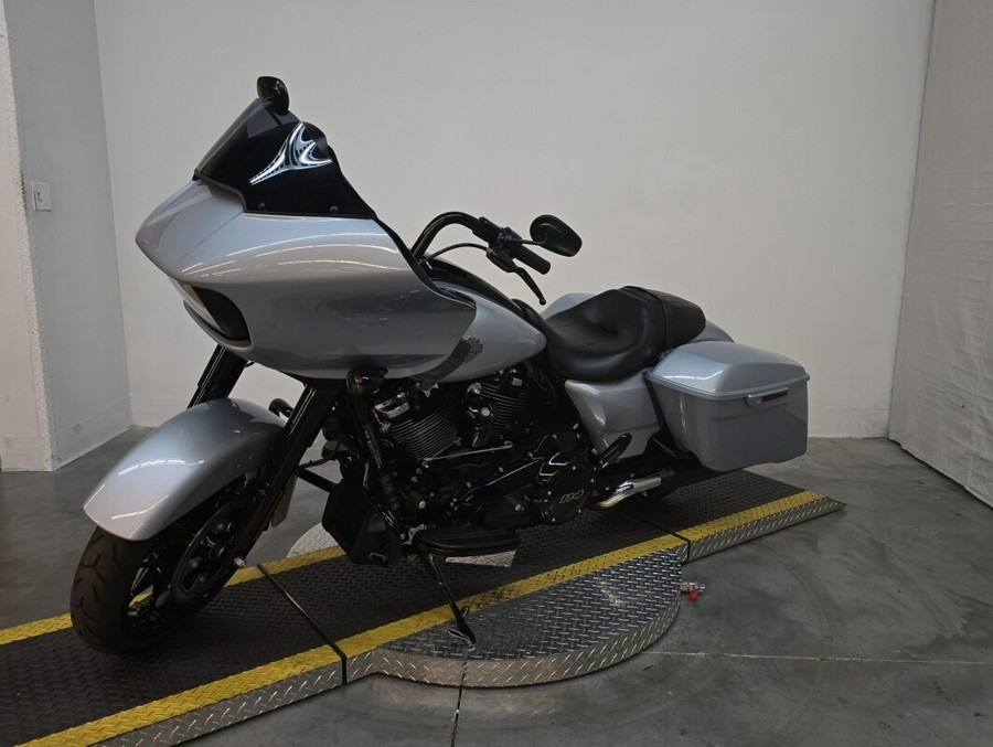 FLTRXS 2021 Road Glide Special