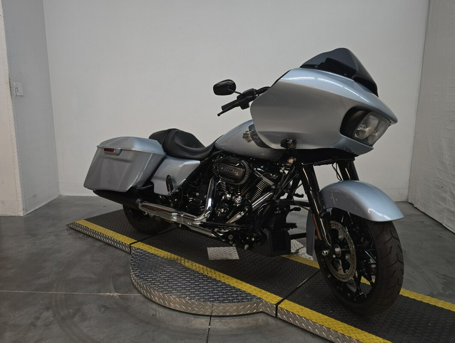 FLTRXS 2021 Road Glide Special