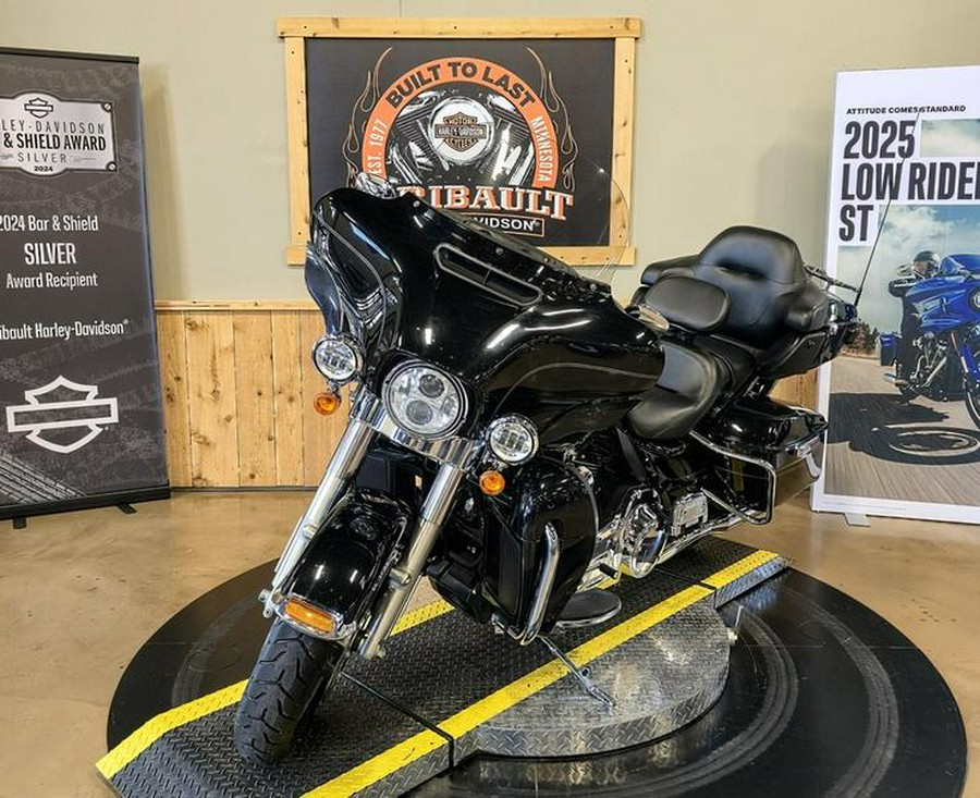 2014 Harley-Davidson® FLHTCU - Electra Glide® Ultra Classic®