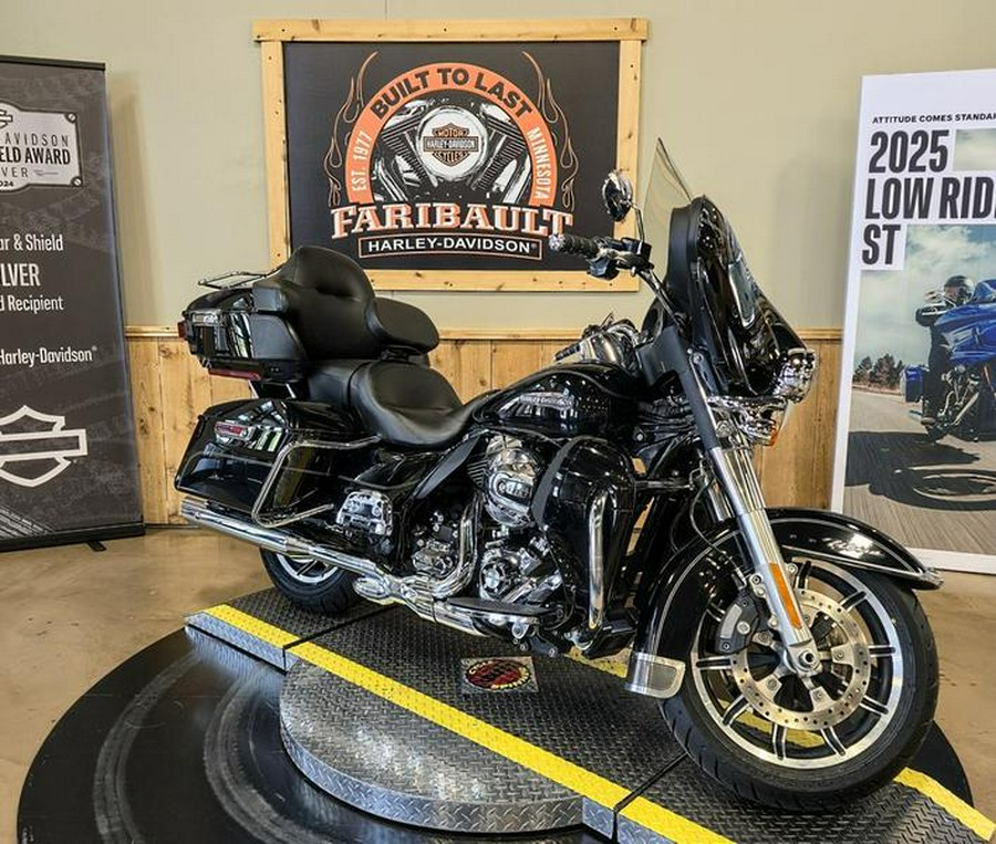 2014 Harley-Davidson® FLHTCU - Electra Glide® Ultra Classic®