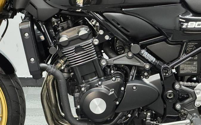 2024 Kawasaki Z900RS SE ABS