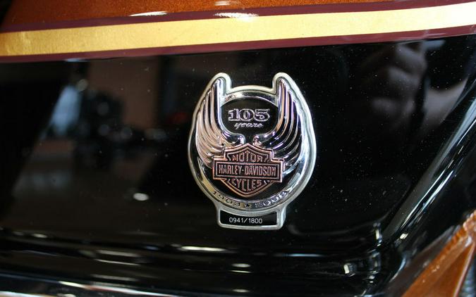 2008 Harley-Davidson® FLHRSE4 - Road King® Screamin' Eagle® 105th Anniversary Edition