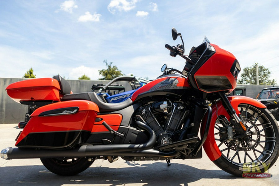 2023 Indian Challenger Dark Horse Indy Red Black Metallic