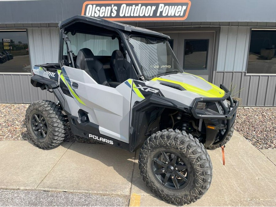 2023 Polaris Industries GENERAL XP 1000 Sport Ghost Gray