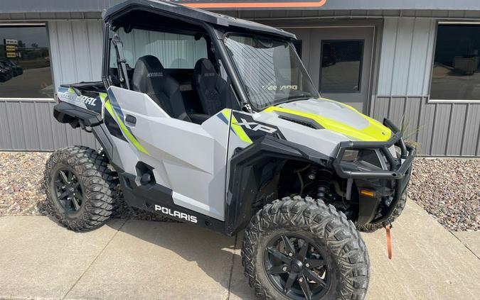 2023 Polaris Industries GENERAL XP 1000 Sport Ghost Gray