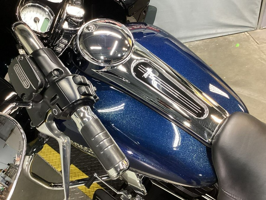 2016 Harley-Davidson® FLTRXS - Road Glide® Special