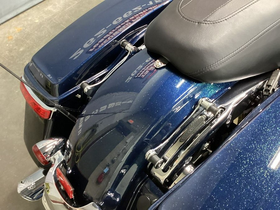 2016 Harley-Davidson® FLTRXS - Road Glide® Special