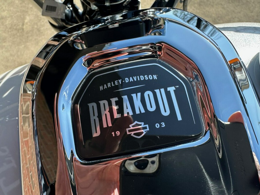 2024 Harley-Davidson Breakout FXBR