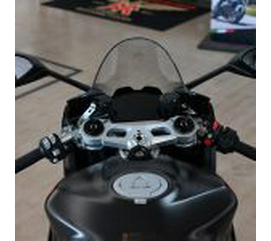 2024 Ducati Panigale V2