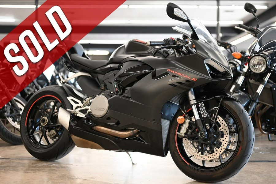 2024 Ducati Panigale V2