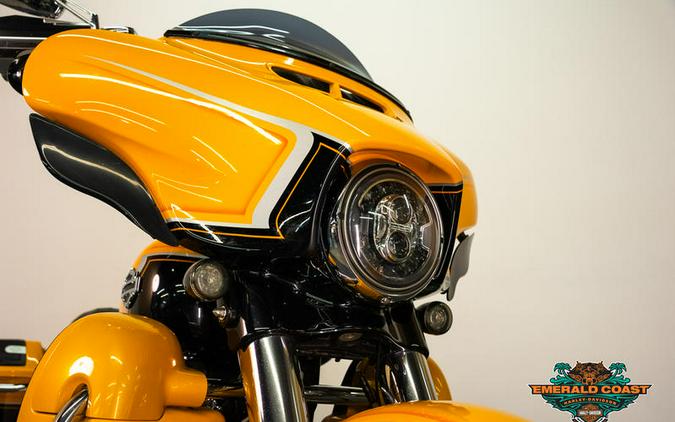 2022 Harley-Davidson® FLHXSE - CVO™ Street Glide®