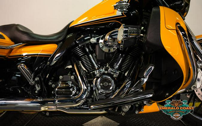 2022 Harley-Davidson® FLHXSE - CVO™ Street Glide®