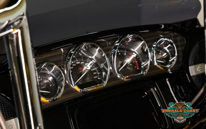 2022 Harley-Davidson® FLHXSE - CVO™ Street Glide®