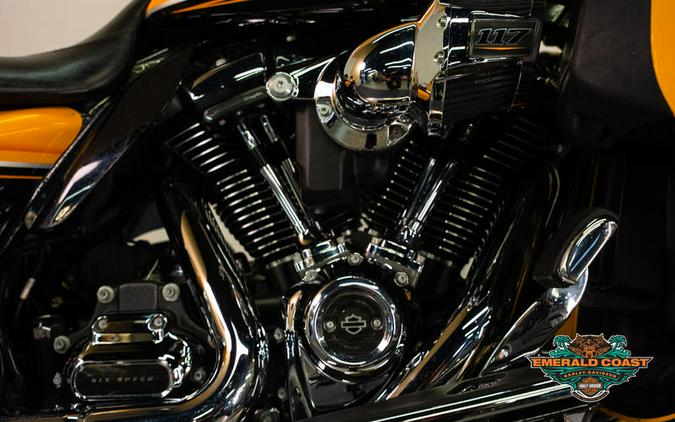 2022 Harley-Davidson® FLHXSE - CVO™ Street Glide®