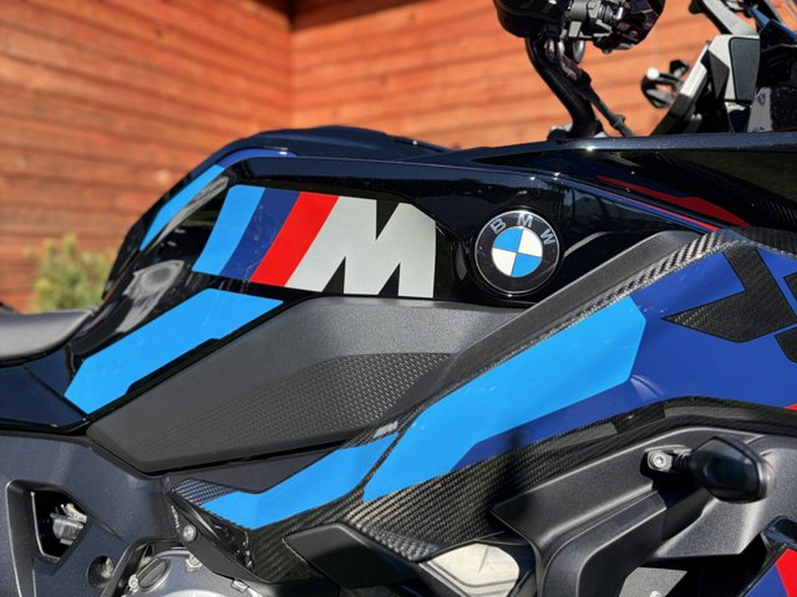 2025 BMW M 1000 XR