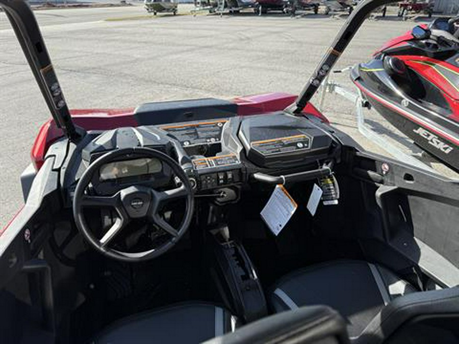 2026 Can-Am Commander XT 700