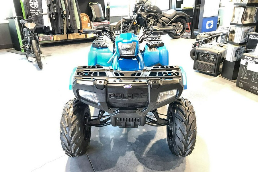 Get our updates by email!