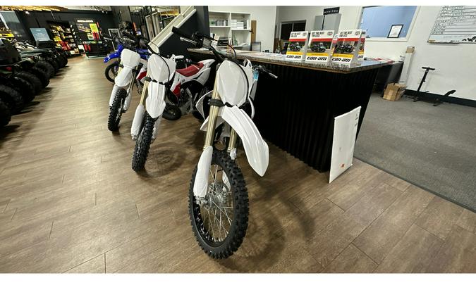 2026 YZ125TSE - Yamaha
