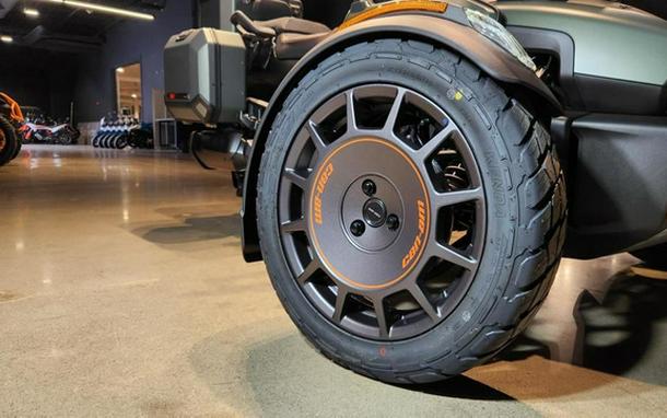 2026 Can-Am Canyon Redrock