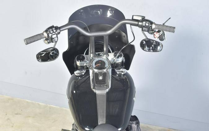 2019 Harley-Davidson Sport Glide Vivid Black