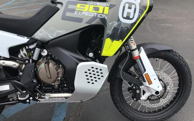 2027 HUSQVARNA NORDEN 901 EXPEDITION