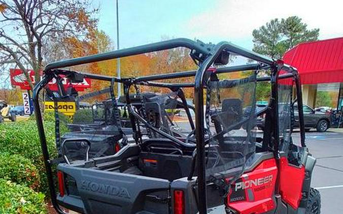 2025 Honda® Pioneer 1000-5 Deluxe