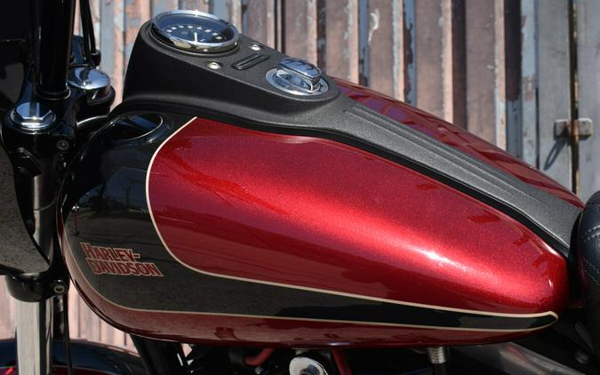 2016 Harley-Davidson® Street Bob® FXDB