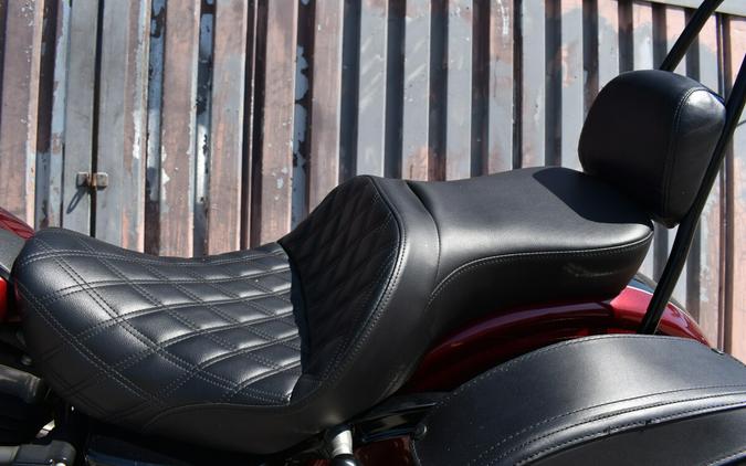 2016 Harley-Davidson® Street Bob® FXDB