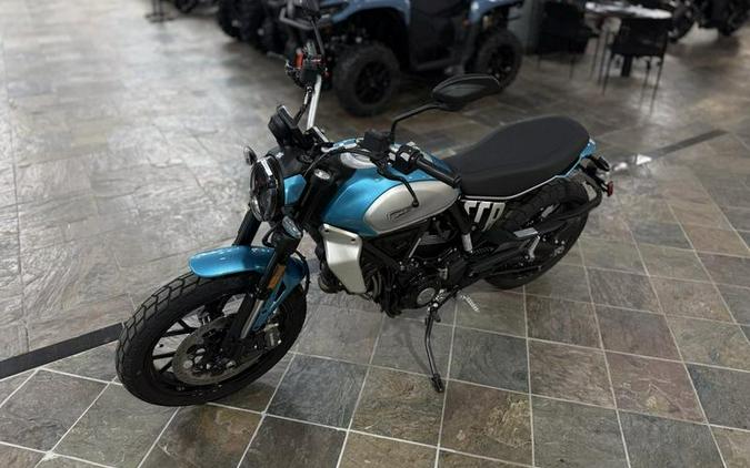 2024 Ducati Scrambler Icon (2G) Red
