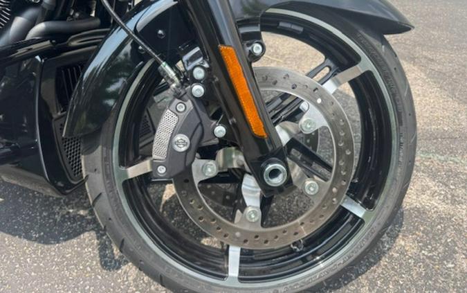 2025 Harley-Davidson FLTRX - Road Glide