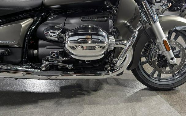 2023 BMW R 18 Transcontinental Manhattan Metallic Matte
