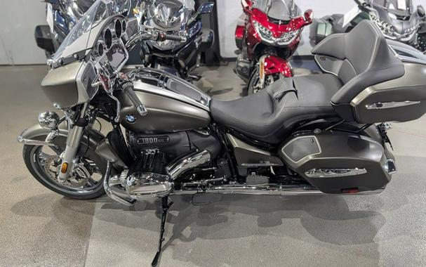 2023 BMW R 18 Transcontinental Manhattan Metallic Matte