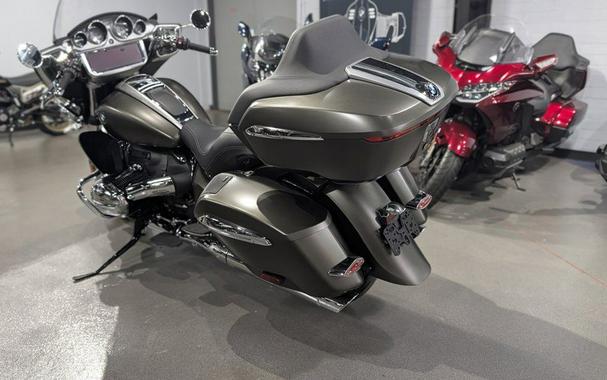 2023 BMW R 18 Transcontinental Manhattan Metallic Matte