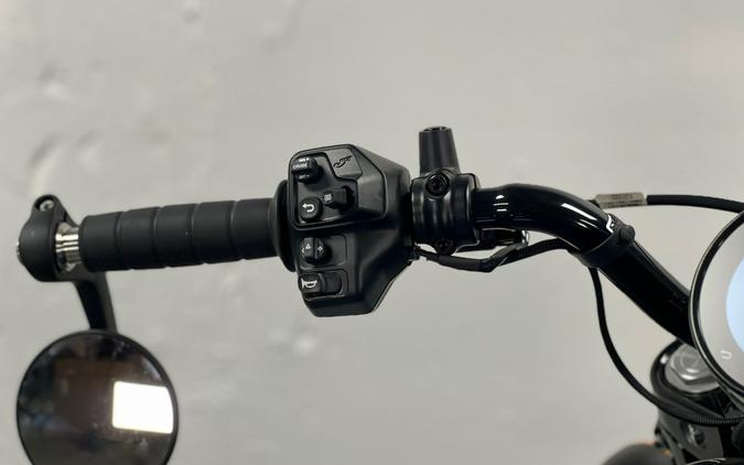 2025 Indian Motorcycle Scout® Bobber Limited +Tech