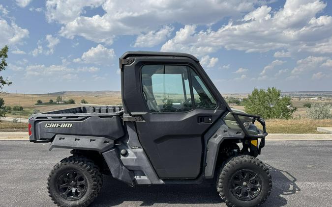 2021 Can-Am Defender DPS™ CAB HD8