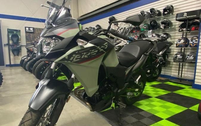 2023 Kawasaki Versys-X 300 ABS