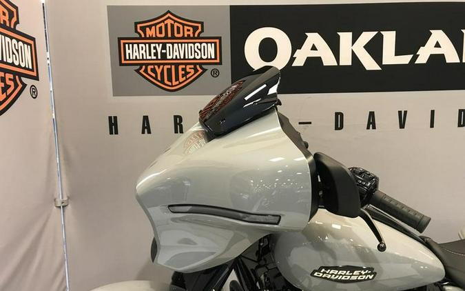 2024 Harley-Davidson® FLHX - Street Glide®