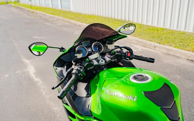 2015 Kawasaki Ninja® ZX™-14R ABS