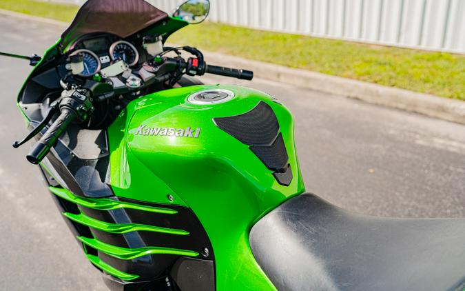 2015 Kawasaki Ninja® ZX™-14R ABS