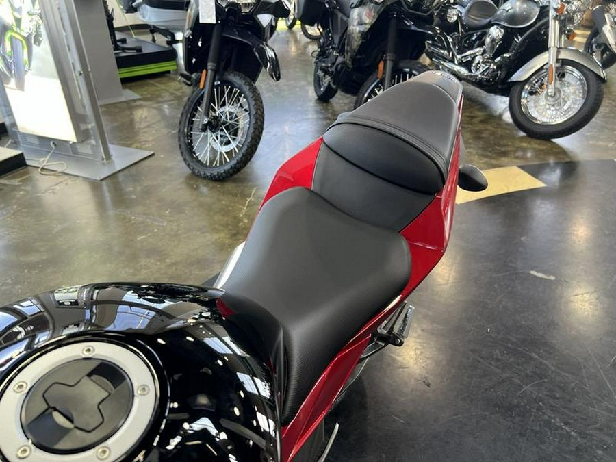 2025 Suzuki GSX250R ABS