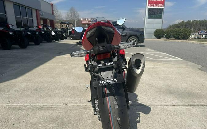 2026 Honda CBR1000RR-R Fireblade SP