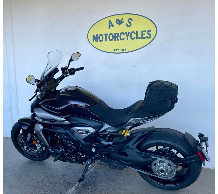2026 Ducati XDIAVEL V4