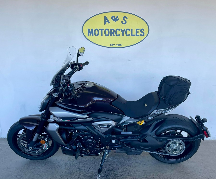 2026 Ducati XDIAVEL V4