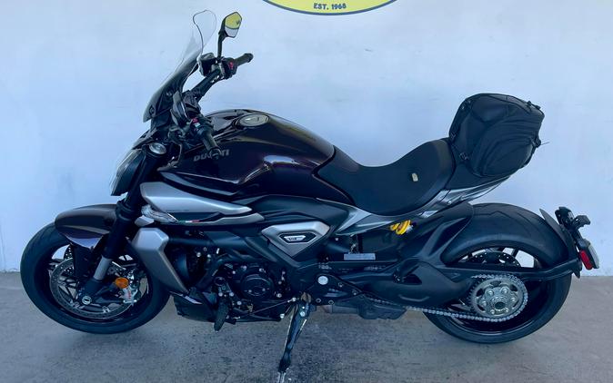 2026 Ducati XDIAVEL V4