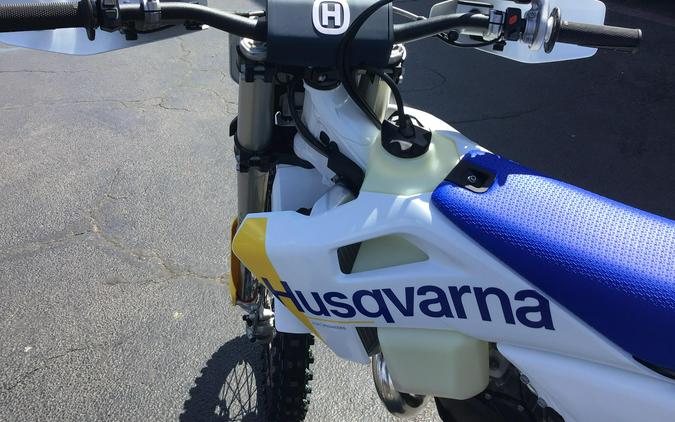 2027 HUSQVARNA TX 300 HERITAGE