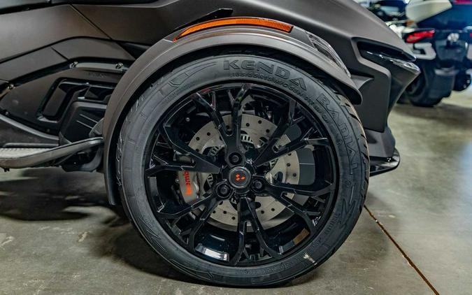 2024 Can-Am® Spyder RT Limited Dark Wheels