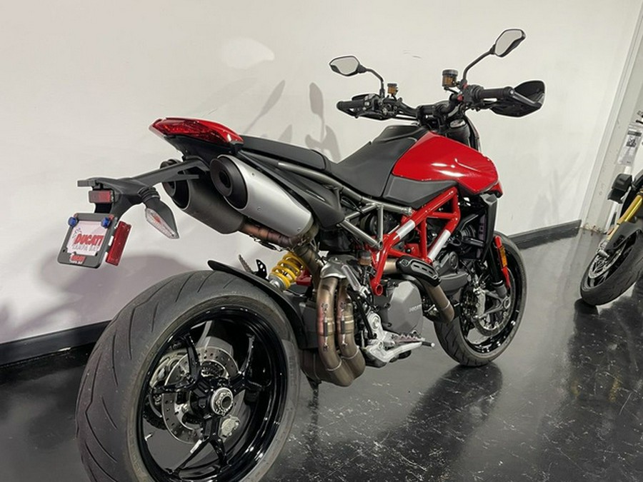 2023 Ducati Hypermotard 950 Ducati Red