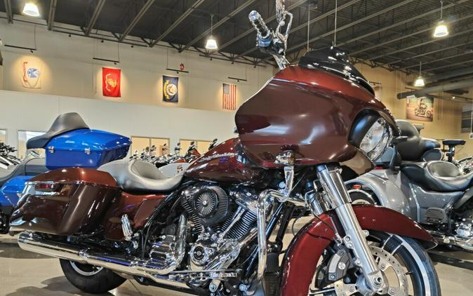 2019 Harley-Davidson Road Glide Twisted Cherry